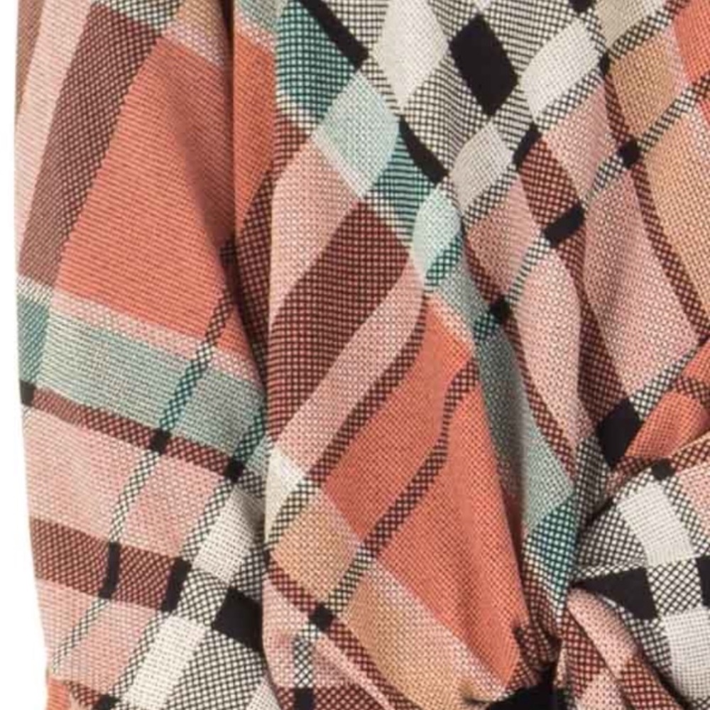 ✅Peach & Aqua Plaid Long Sleeve Top w/ Twist - Picture 5 of 6